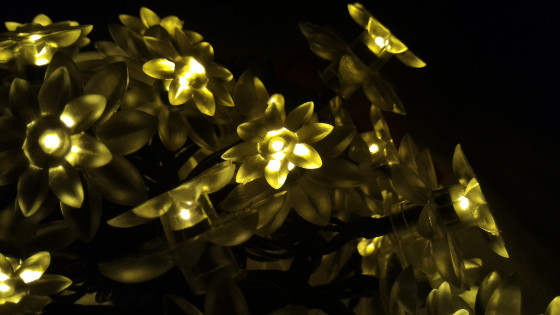 Luci led fiori gialli da decorazione Kitlit