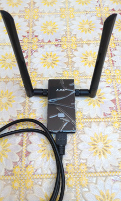 Adattatore wifi dual band con antenne Aukey